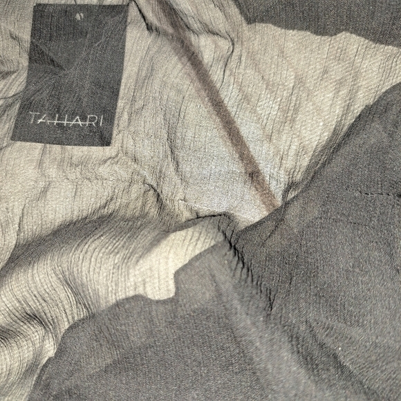 Tahari Silk Top Size Large - Picture 11 of 14